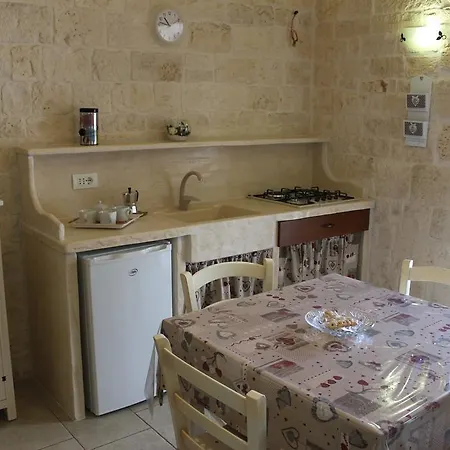 בית נופש Trullo Monte Grappa *